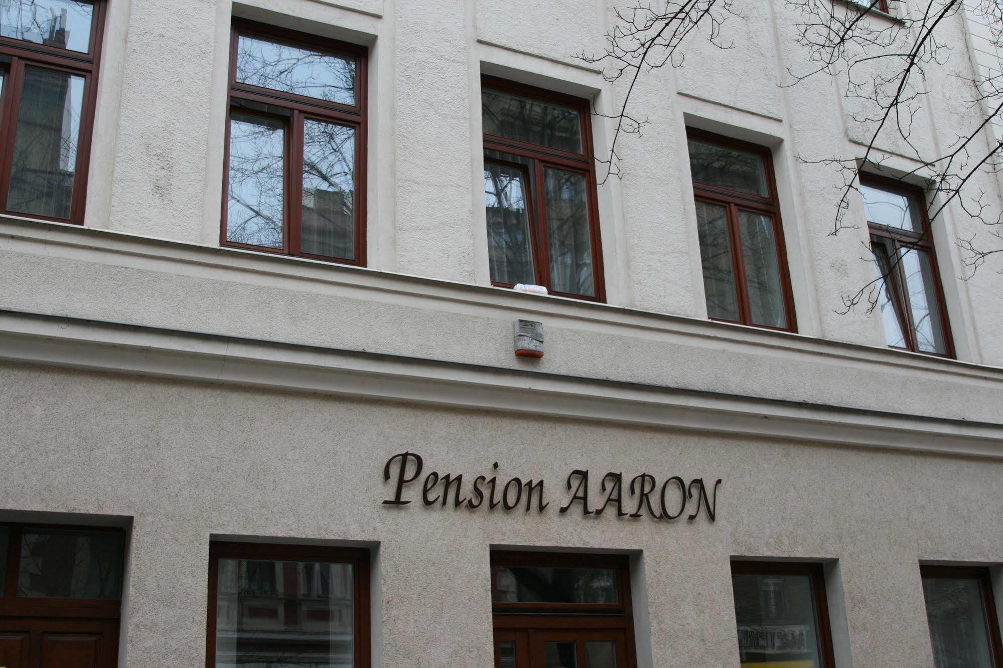 Aaron Hotell Prag Exteriör bild